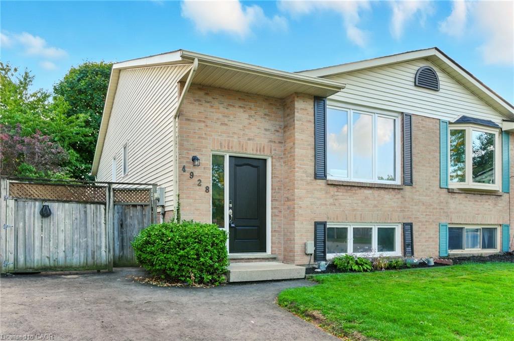 4928 Hickory Lane Property Photo 1