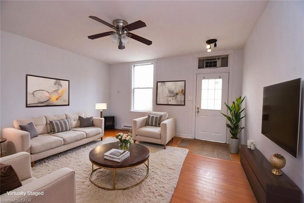 122 Evans Street Property Photo 7