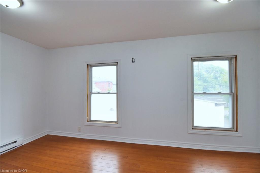 122 Evans Street Property Photo 21