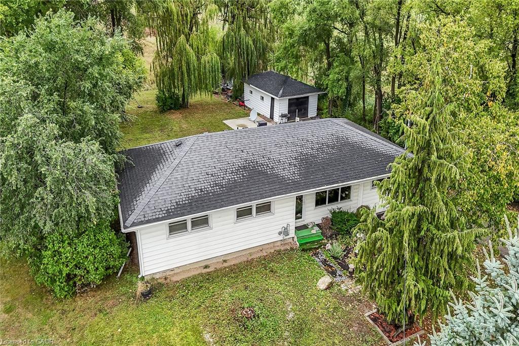 4539 Highway 6 Property Photo 2