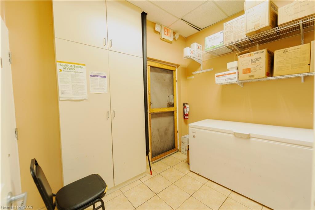 105-521 Hwy 8 Property Photo 11