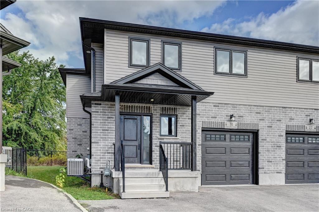 31 Crab Apple Court Property Photo 2