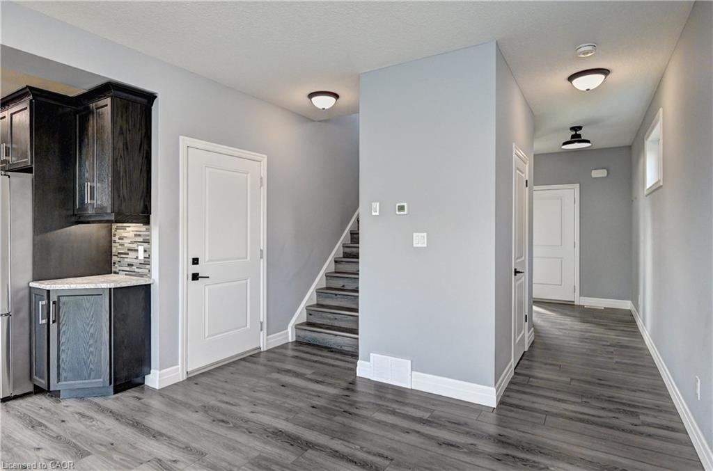 31 Crab Apple Court Property Photo 17