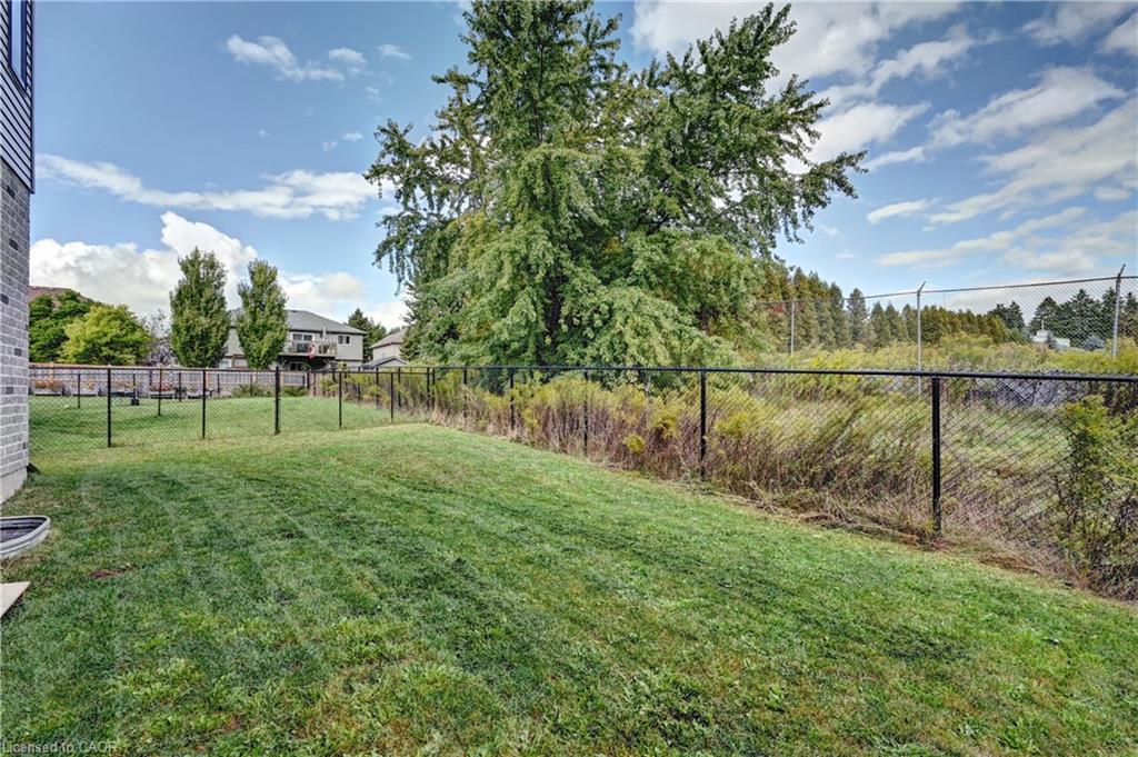 31 Crab Apple Court Property Photo 48