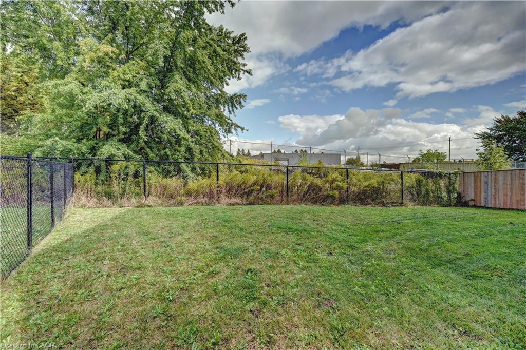 31 Crab Apple Court Property Photo 49