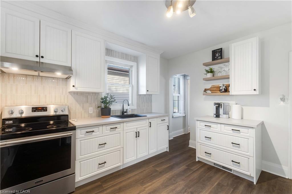 22 Bertram Street Property Photo 15