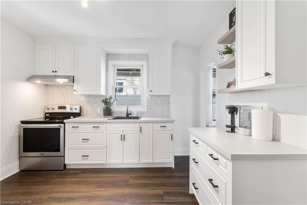 22 Bertram Street Property Photo 16