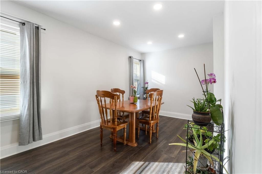 22 Bertram Street Property Photo 27