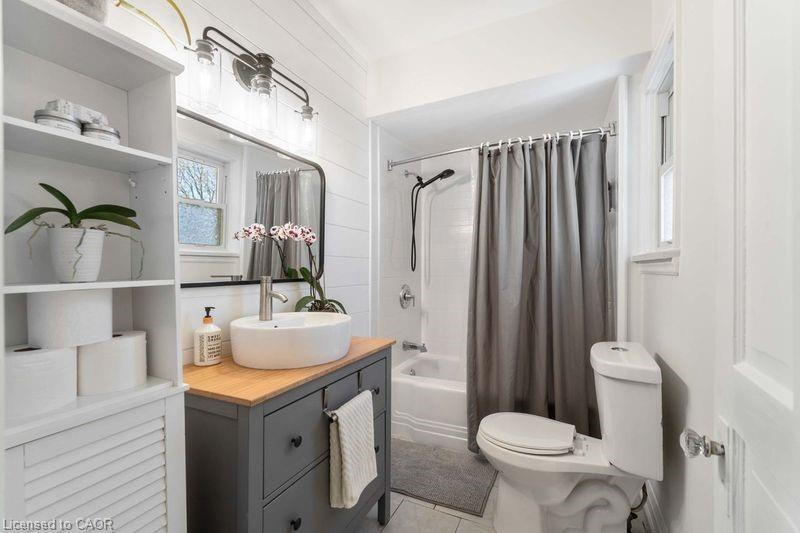 22 Bertram Street Property Photo 29