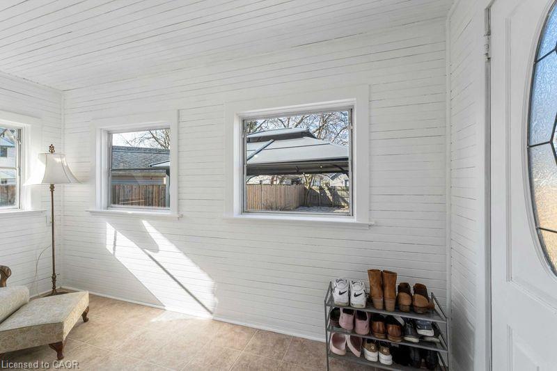 22 Bertram Street Property Photo 35