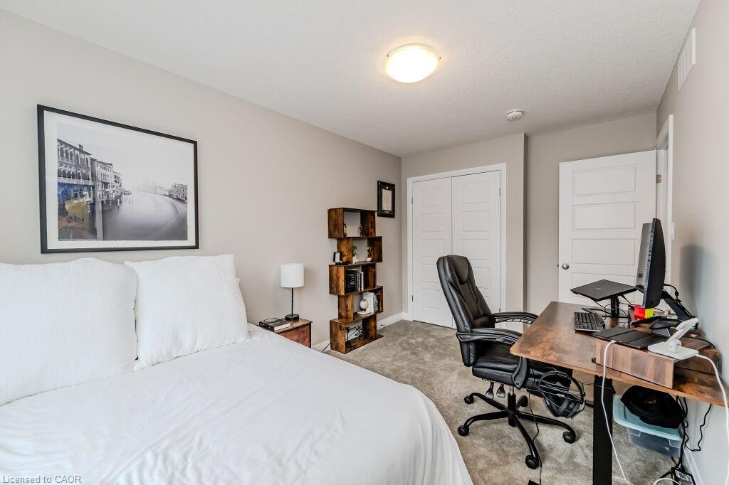 14-86 Erbsville Court Property Photo 24