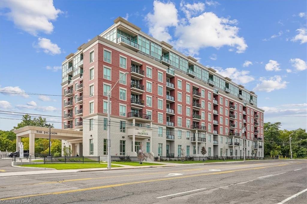 508-2750 King Street E Property Photo 1