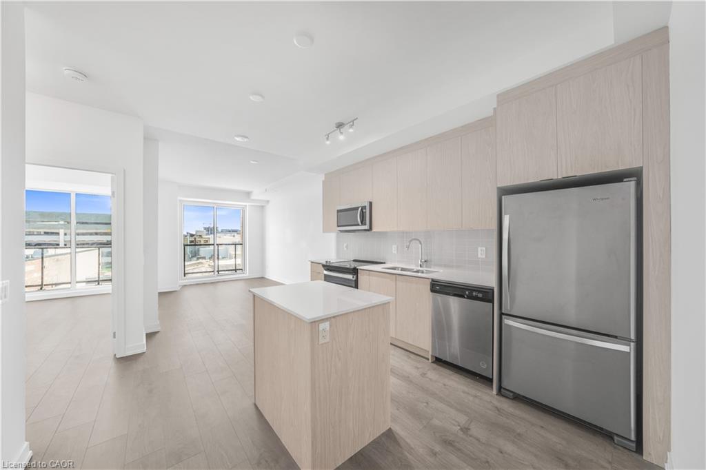 312-55 Duke Street W Property Photo 5