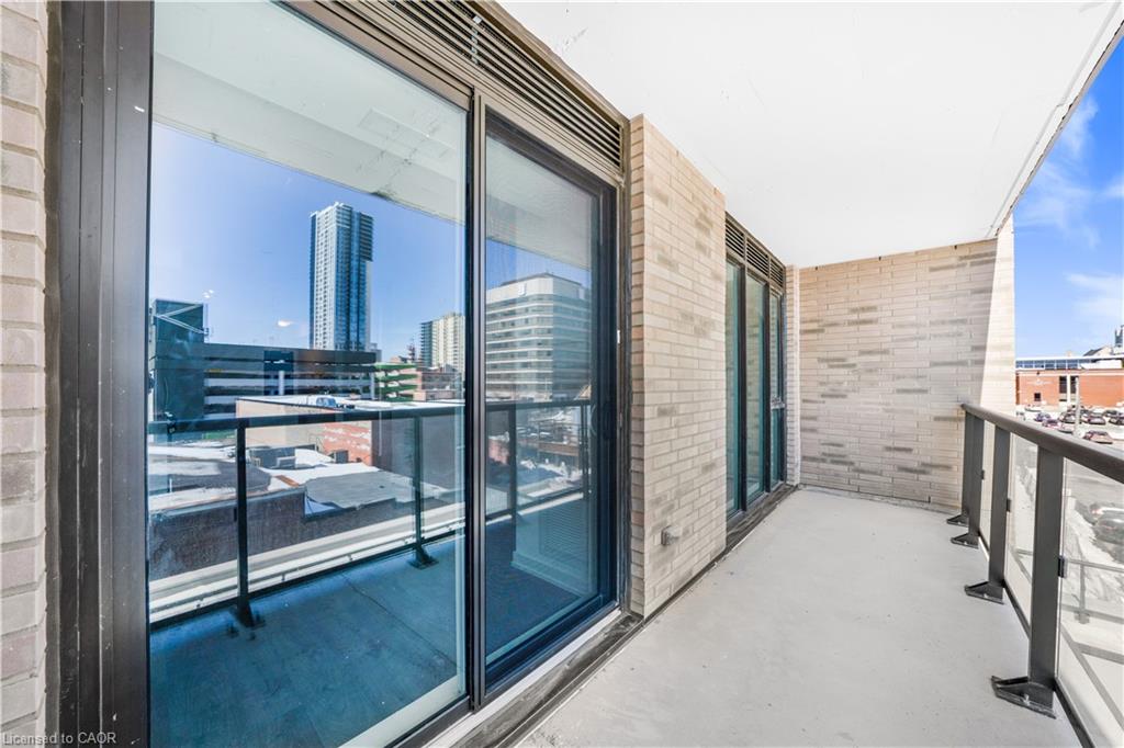 312-55 Duke Street W Property Photo 10