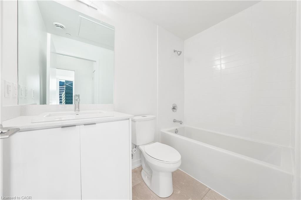 312-55 Duke Street W Property Photo 14