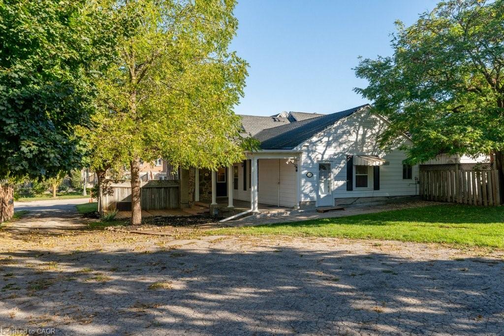 31 Bruce Street Property Photo 3