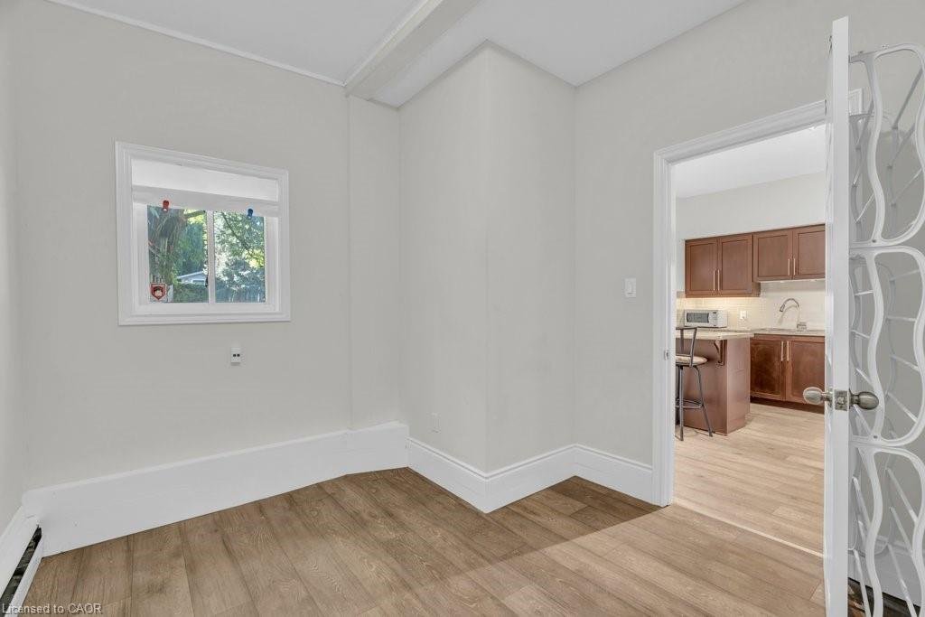 31 Bruce Street Property Photo 19