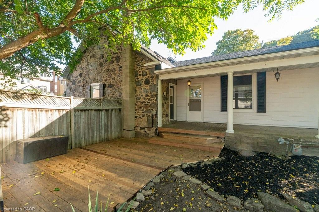 31 Bruce Street Property Photo 24