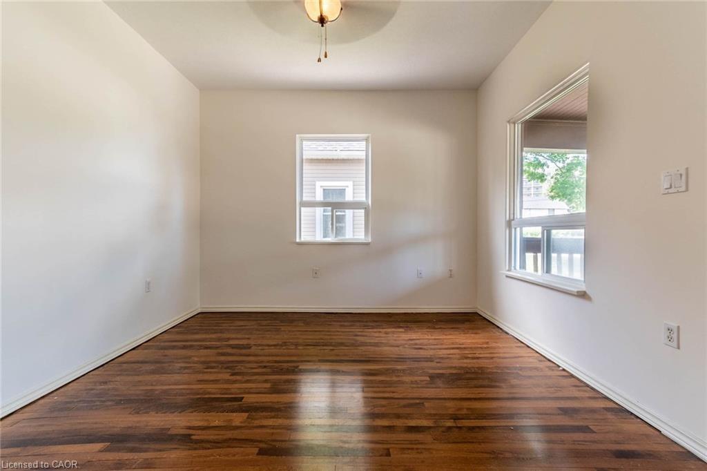 5768 Summer Street Property Photo 2