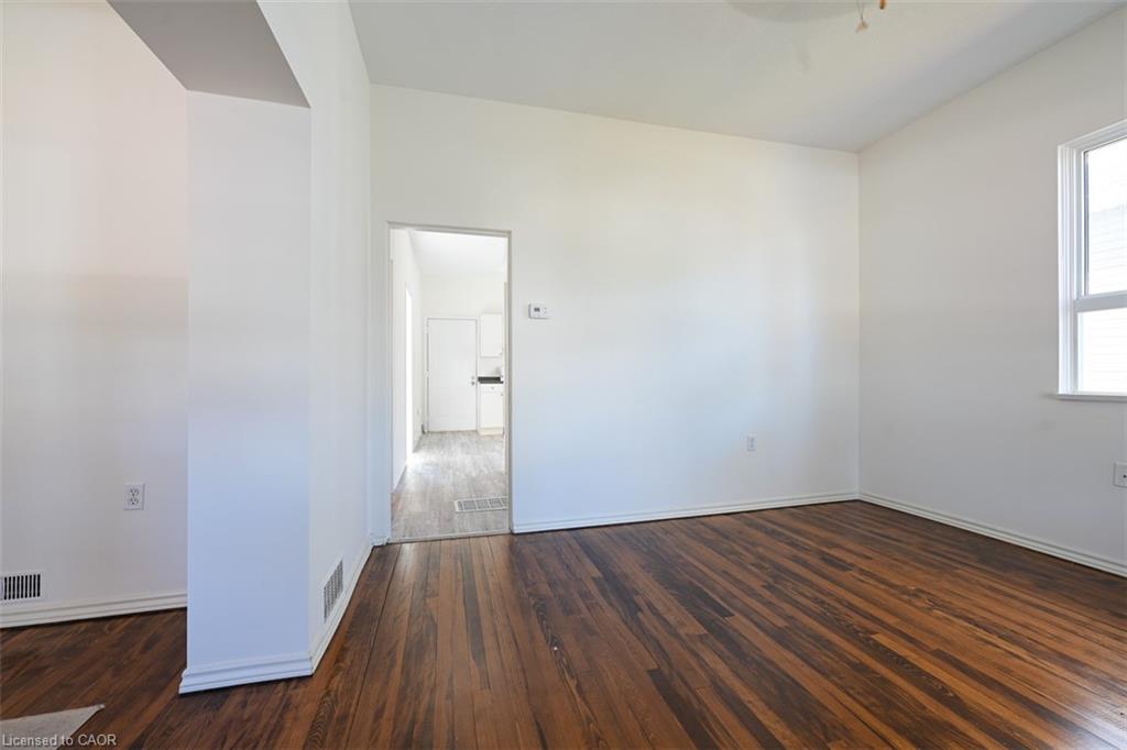 5768 Summer Street Property Photo 13