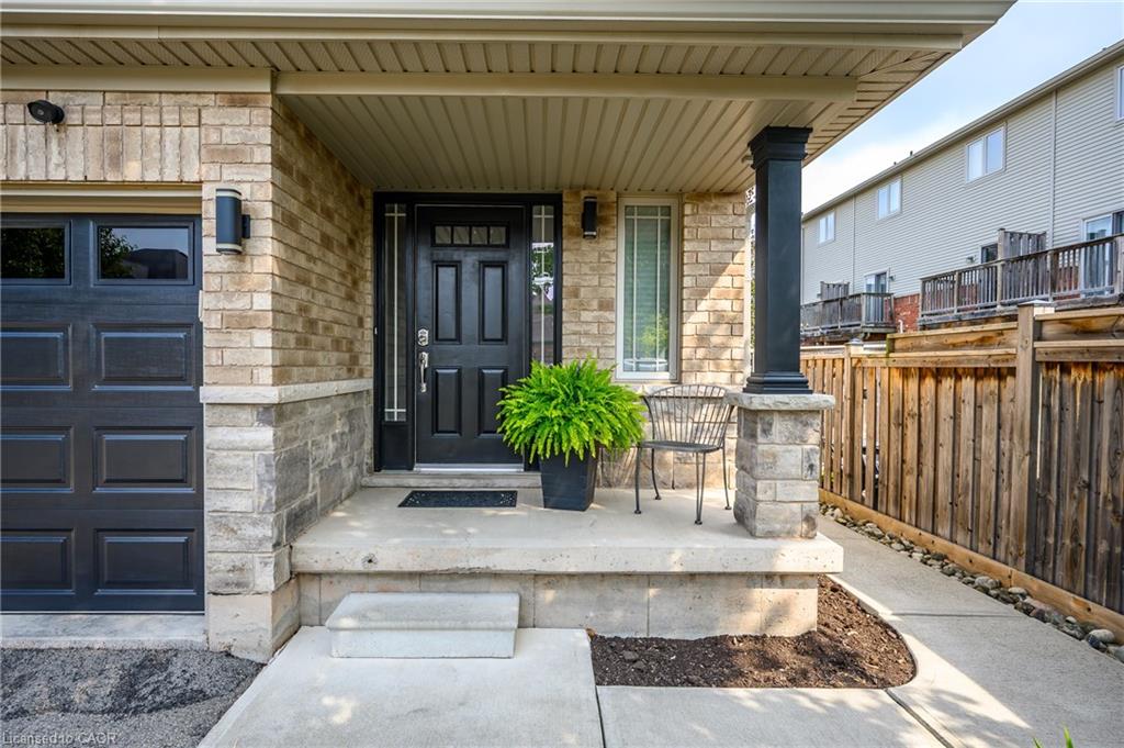 69 Escarpment Drive Property Photo 1