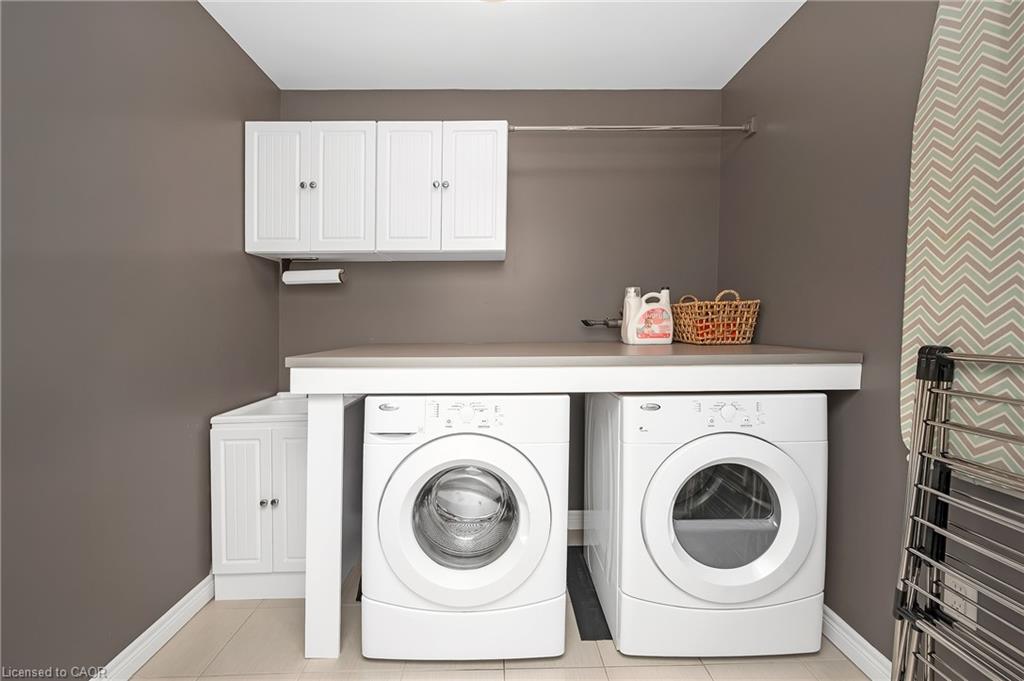 69 Escarpment Drive Property Photo 41