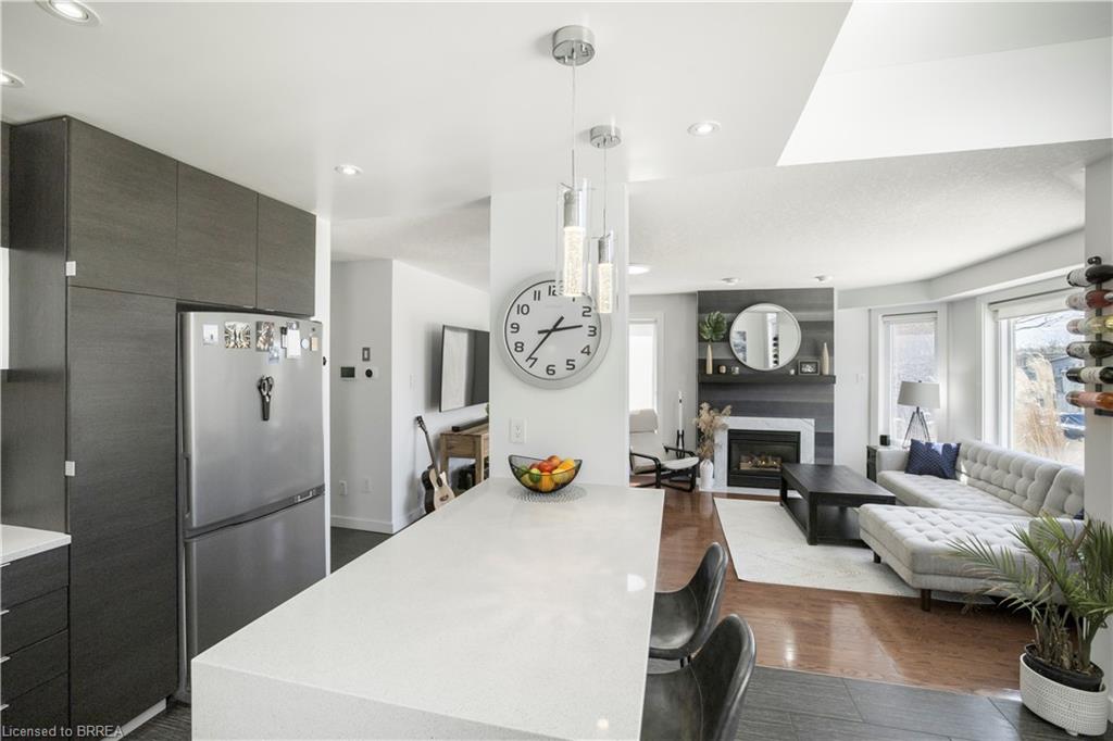 67 Wadsworth Crescent Property Photo 8