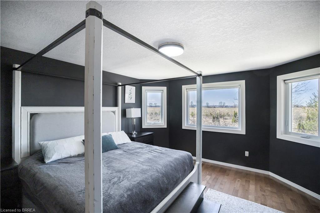 67 Wadsworth Crescent Property Photo 9