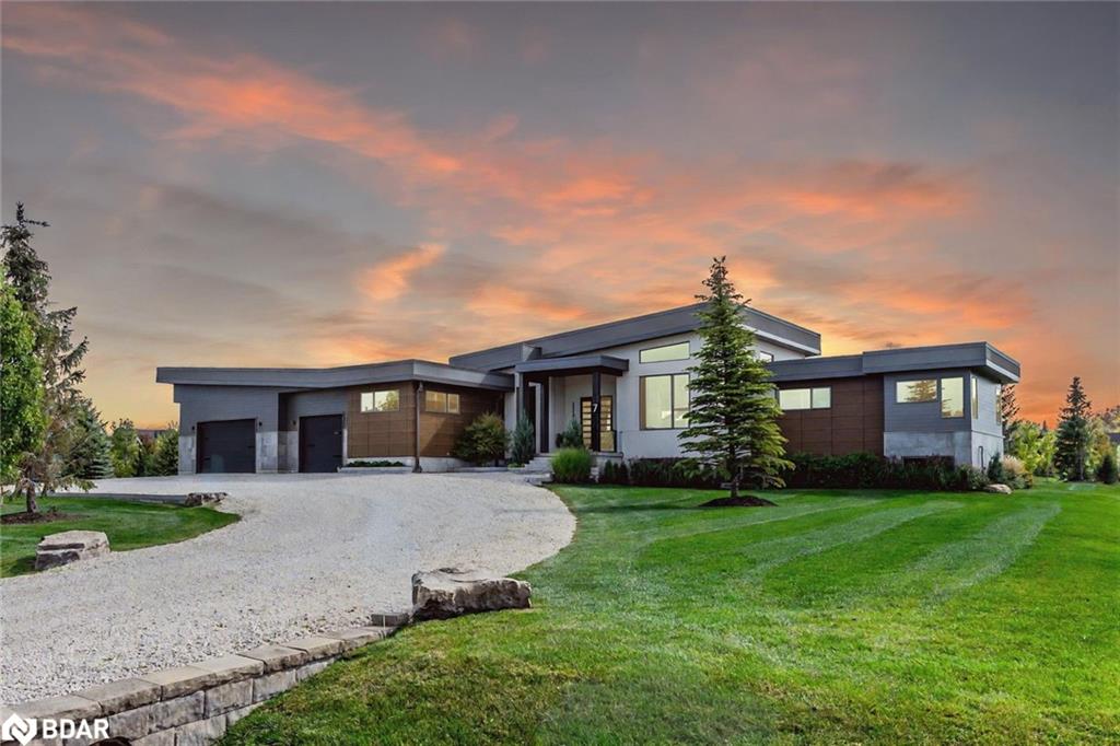 7 Meadowlark Way Property Photo 1