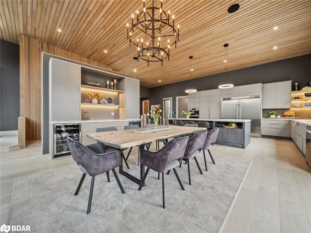 7 Meadowlark Way Property Photo 3