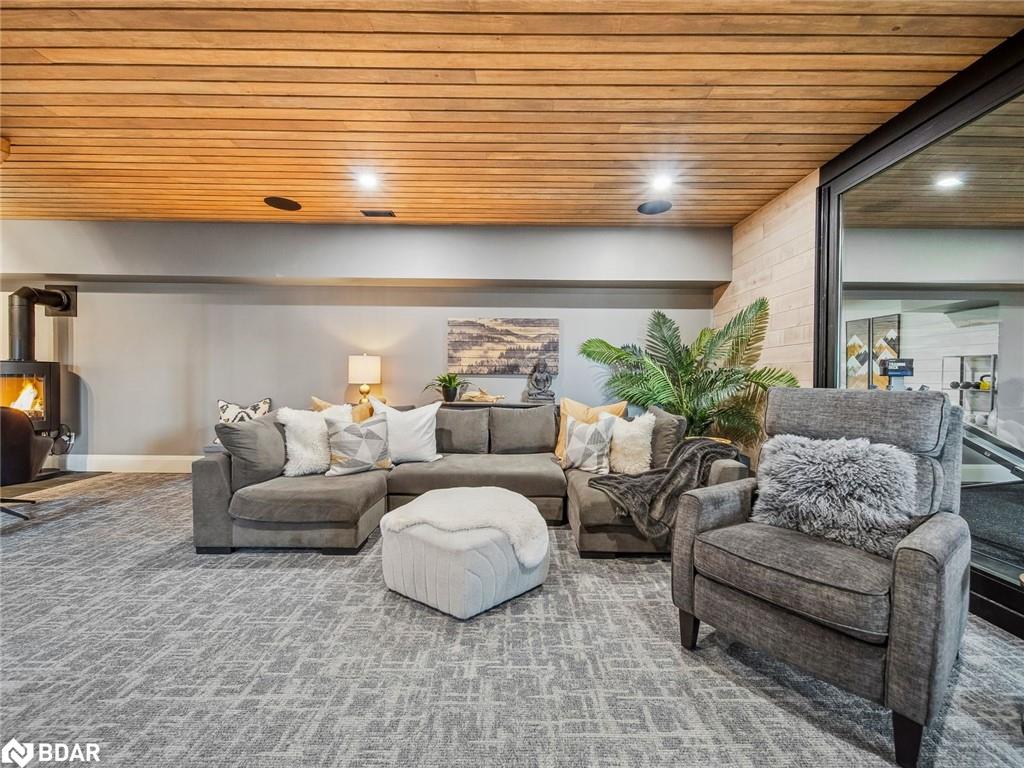 7 Meadowlark Way Property Photo 24