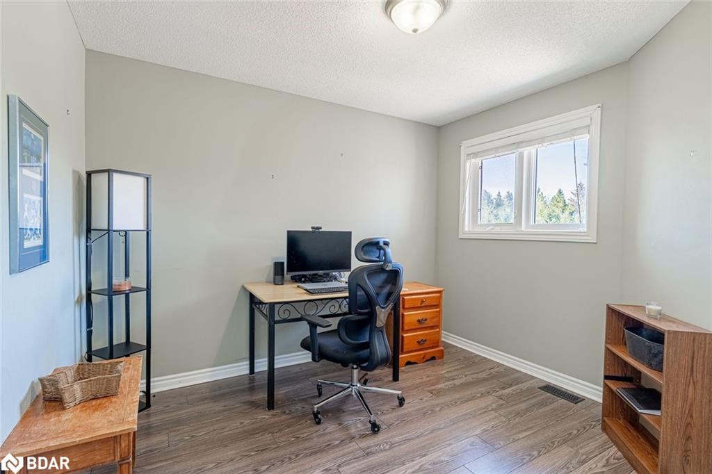 86 Penvill Trail Property Photo 11