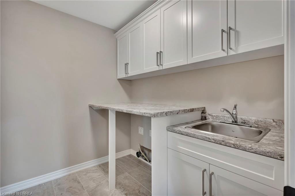 26 Mckeen Street Property Photo 12