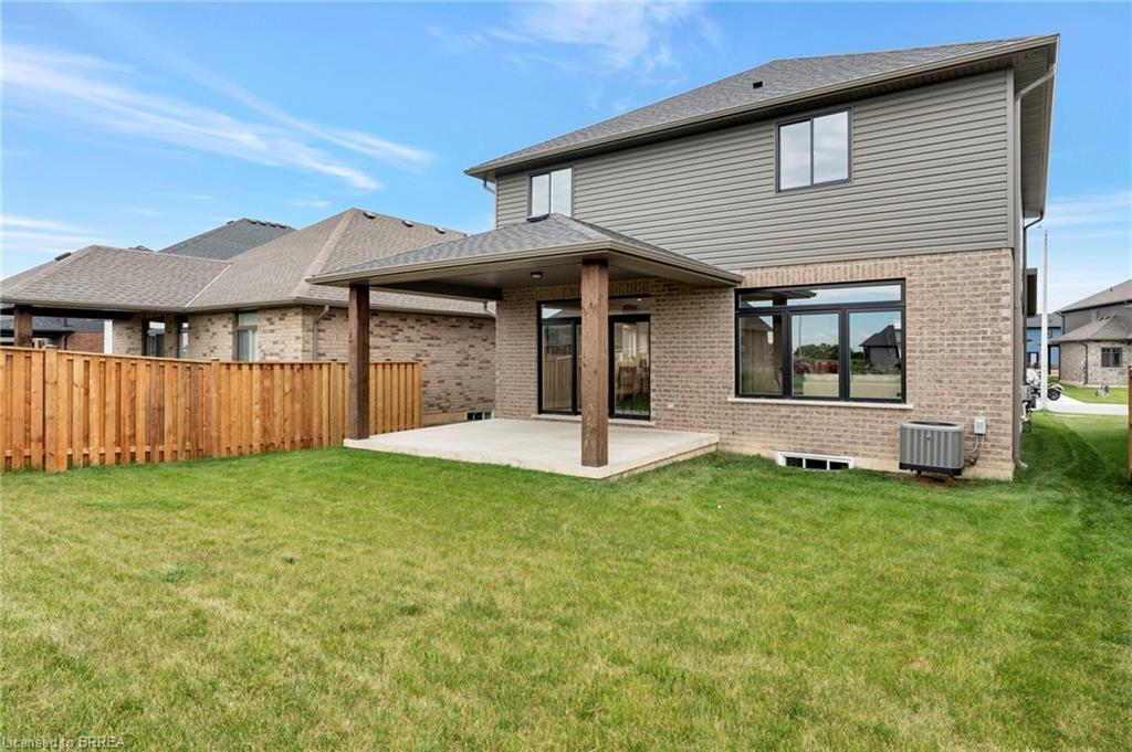 26 Mckeen Street Property Photo 17