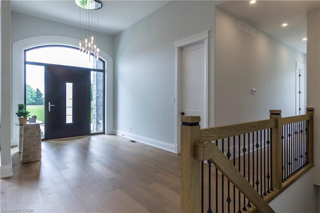 9-670 Bishopsgate Road Property Photo 9