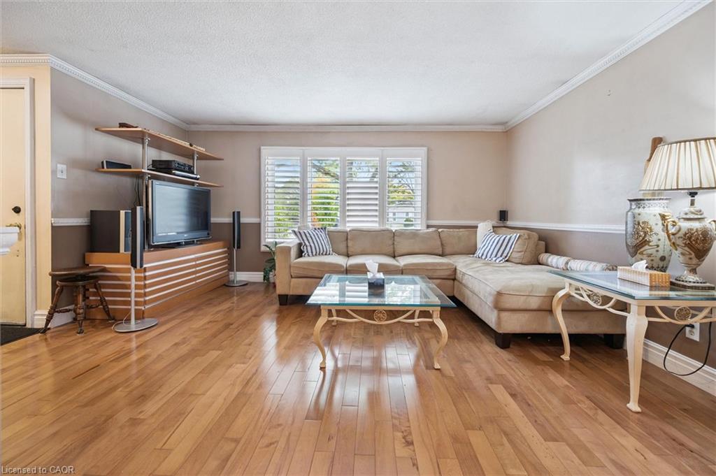 85 Christopher Drive Property Photo 10