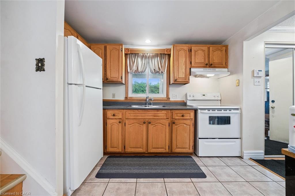 85 Christopher Drive Property Photo 19