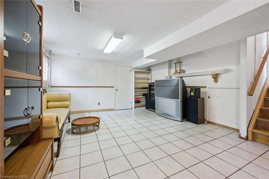 85 Christopher Drive Property Photo 33