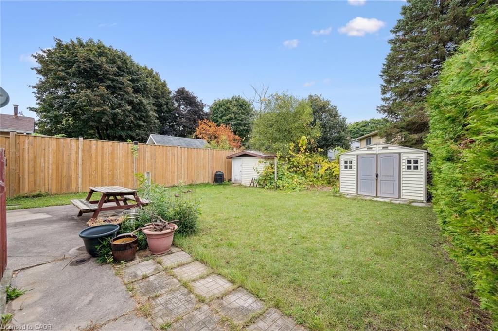 85 Christopher Drive Property Photo 40