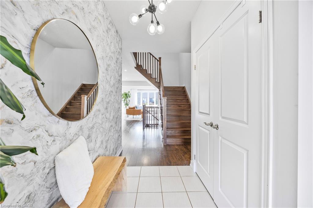 209 Echovalley Drive Property Photo 5