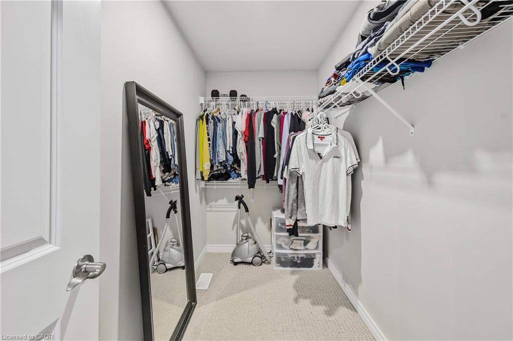 209 Echovalley Drive Property Photo 24