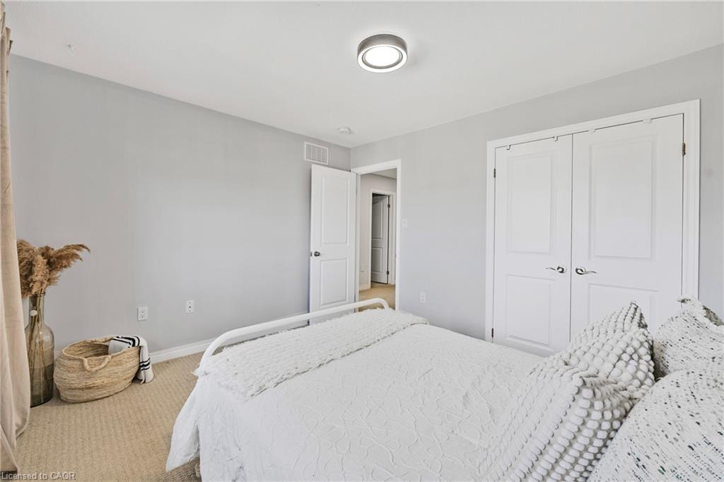 209 Echovalley Drive Property Photo 26