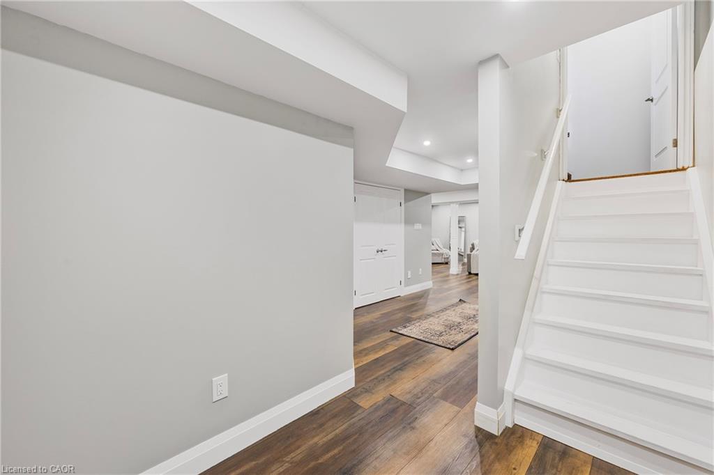 209 Echovalley Drive Property Photo 31