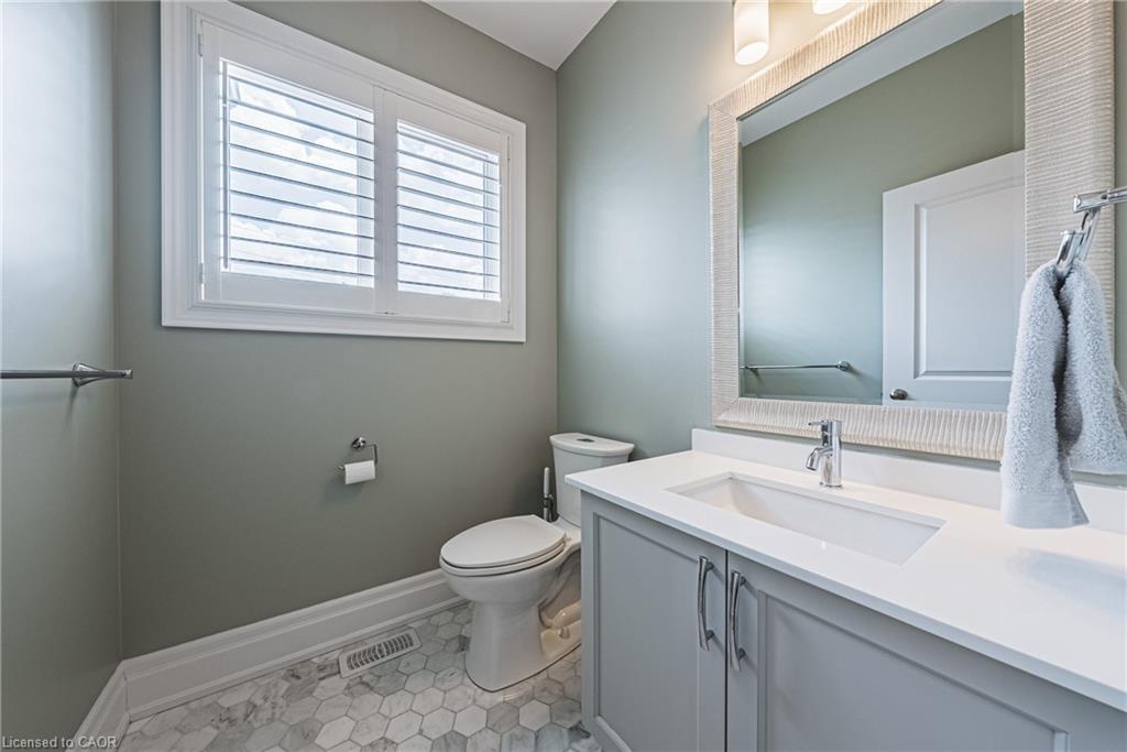 6-111 Wilson Street E Property Photo 13