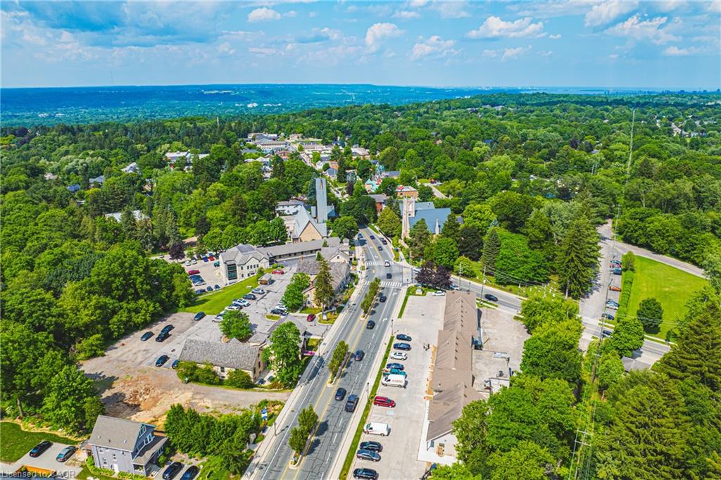 6-111 Wilson Street E Property Photo 38