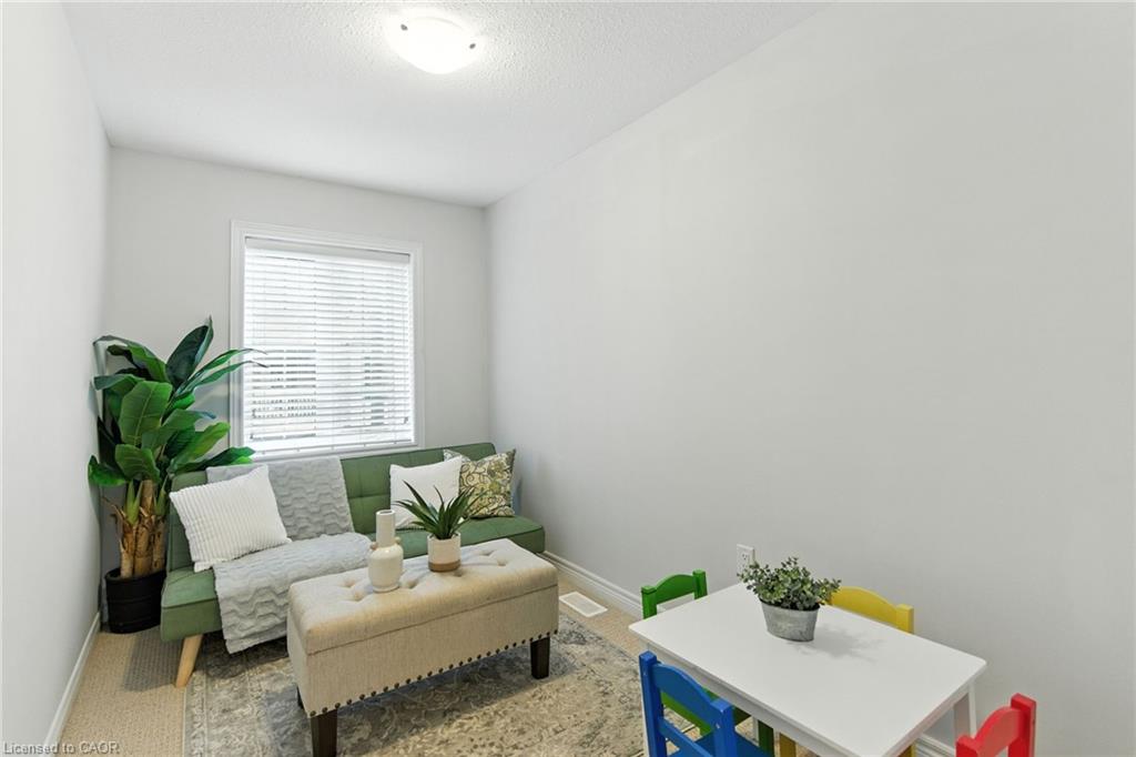 24-377 Glancaster Road Property Photo 24