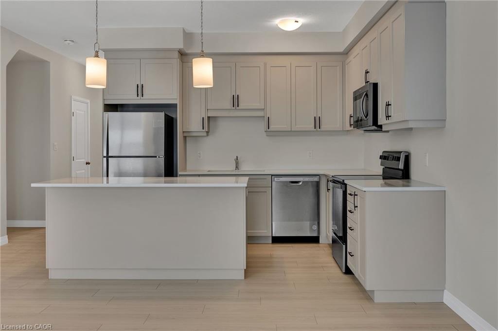 16 Sandstone Street Property Photo 7