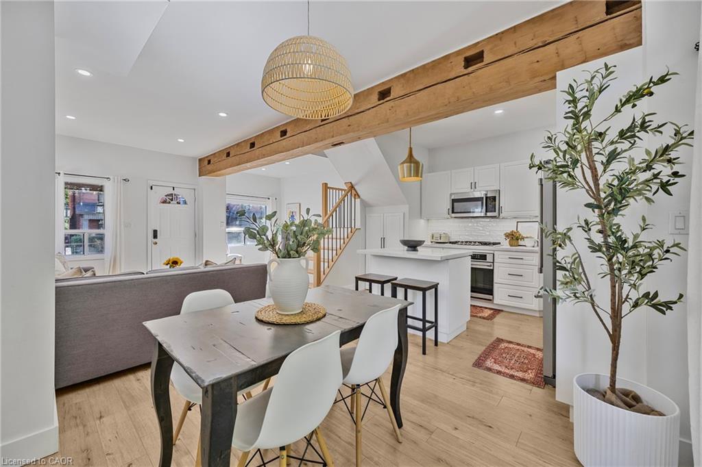 289 Cumberland Avenue Property Photo 4