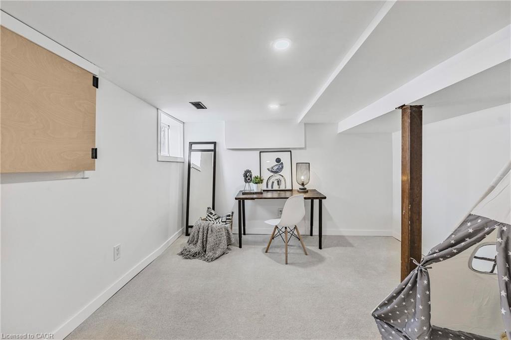 289 Cumberland Avenue Property Photo 23