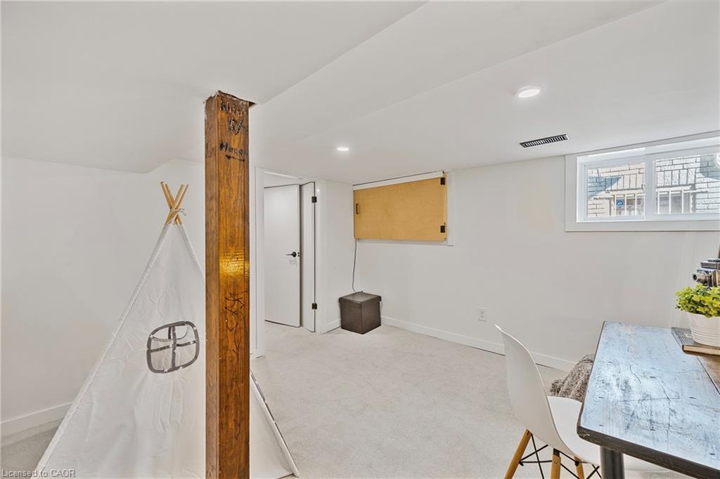 289 Cumberland Avenue Property Photo 25